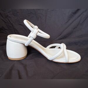 Gianvito Rossi White Leather Knot Sandals Sz 39 Heel Chunky Y2K Juno Strappy